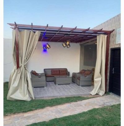 برجولات مغلقة في جدة/تنفيذ فريق تصميم مظلات وإنشاء هناجر 